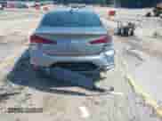 2019 Hyundai Elantra Value Edition z VIN 5NPD84LF3KH426062, wystawiony jako IAAI lot #42560415 z przebiegiem 121 028 mil mil oraz . Historia ofert i sprzedaży dostępna na DreamBid. Obrazek 18.