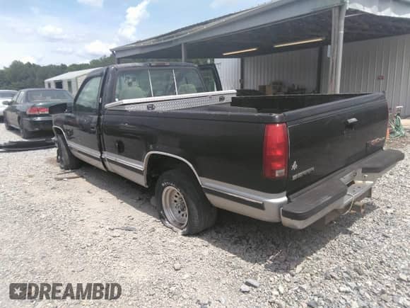 1995 GMC Sierra 1500 с VIN 1GTEC14K0SZ545712, выставлен на аукционе IAAI как лот 37252791 с пробегом 2 453 761 миль миль и . История ставок и продаж доступна на DreamBid. Изображение 3.