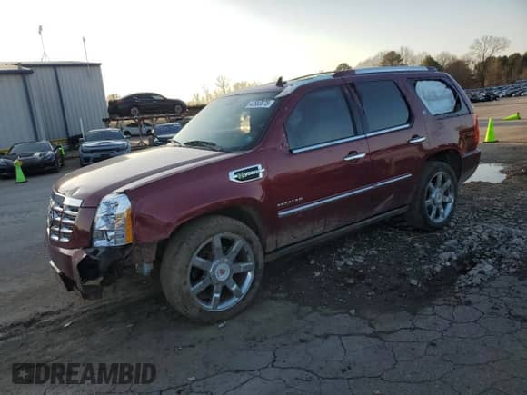 2011 Cadillac Escalade with VIN 1GYS3EEJ9BR161275, listed as a Copart auction lot 43583875 with 52,478 mi miles and Salvage title. Bid and sale history available at DreamBid. Image 1.