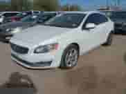 2018 Volvo S60 Inscription с VIN LYV402HK9JB173328, выставлен на аукционе IAAI как лот 41818895 с пробегом 60 215 миль миль и . История ставок и продаж доступна на DreamBid. Изображение 17.