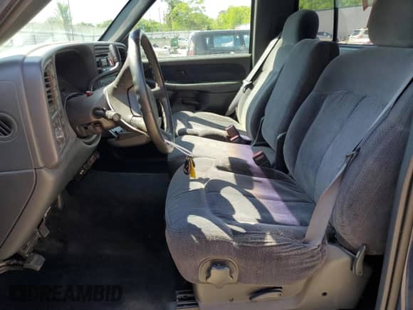 1999 Chevrolet Silverado 1500 LT with VIN 1GCEK14T1XE148617, listed as a Copart auction lot 52962515 with 220,173 mi miles and Clean title. Bid and sale history available at DreamBid. Image 7.