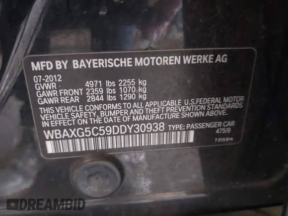 2013 BMW 5 Series 528i z VIN WBAXG5C59DDY30938, wystawiony jako IAAI lot #43155758 z przebiegiem 146 304 mil mil oraz . Historia ofert i sprzedaży dostępna na DreamBid. Obrazek 9.