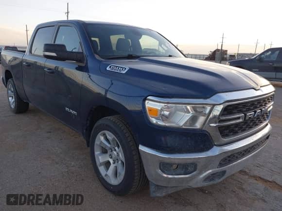 2022 Ram 1500 Big Horn z VIN 1C6RREMT1NN261444, wystawiony jako IAAI lot #41811390 z przebiegiem 68 383 mil mil oraz . Historia ofert i sprzedaży dostępna na DreamBid. Obrazek 1.