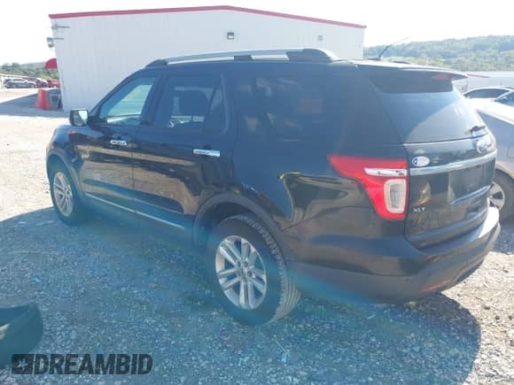 2011 Ford Explorer XLT с VIN 1FMHK7D8XBGA39075, выставлен на аукционе IAAI как лот 43393038 с пробегом 236 442 миль миль и . История ставок и продаж доступна на DreamBid. Изображение 3.