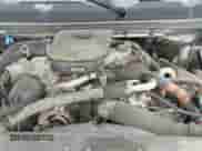 2013 Chevrolet Silverado 2500HD Work Truck z VIN 1GC1KVC85DF201179, wystawiony jako IAAI lot #42210565 z przebiegiem 236 384 mil mil oraz . Historia ofert i sprzedaży dostępna na DreamBid. Obrazek 19.