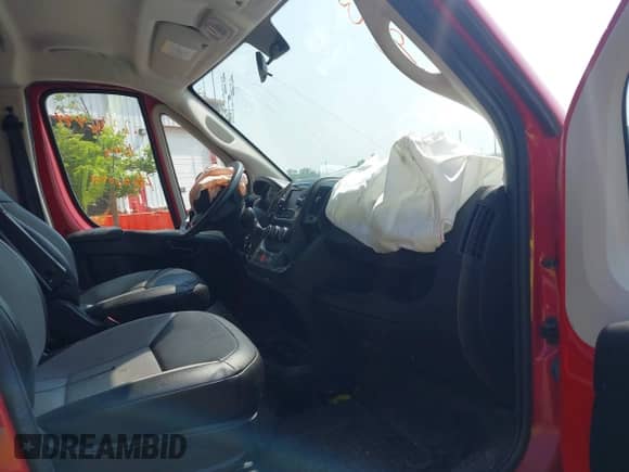 2021 Ram ProMaster Cargo с VIN 3C6LRVAG1ME532258, выставлен на аукционе IAAI как лот 42336494 с пробегом 48 020 миль миль и . История ставок и продаж доступна на DreamBid. Изображение 5.