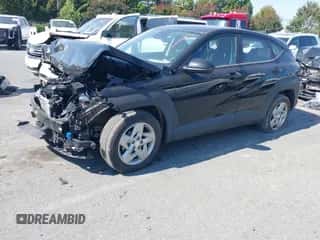 2024 Hyundai Kona SE с VIN KM8HA3AB0RU150452, выставлен на аукционе IAAI как лот 43203386 с пробегом 15 443 миль миль и . История ставок и продаж доступна на DreamBid. Изображение 2.