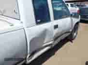 1998 GMC Sierra 1500 с VIN 1GTEC19M7WE510804, выставлен на аукционе IAAI как лот 42915558 с пробегом 275 620 миль миль и . История ставок и продаж доступна на DreamBid. Изображение 6.