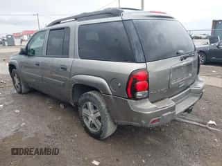 2005 Chevrolet TrailBlazer LT with VIN 1GNET16S456164357, listed as a IAAI auction lot 43336817 with 150,590 mi miles and . Bid and sale history available at DreamBid. Image 3.