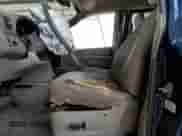 2003 Dodge Caravan ES z VIN 2D4GP54L93R135678, wystawiony jako Copart lot #68492485 z przebiegiem 239 392 mil mil oraz Szkoda całkowita • Salvage title. Historia ofert i sprzedaży dostępna na DreamBid. Obrazek 7.