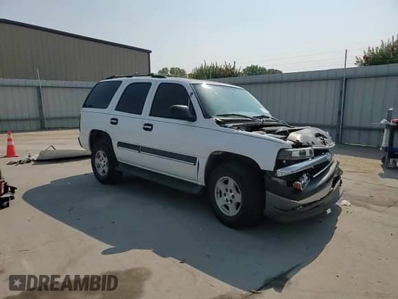 2004 Chevrolet Tahoe LS z VIN 1GNEC13V64R174187, wystawiony jako Copart lot #81598935 z przebiegiem Nie podano mil oraz Szkoda całkowita • Salvage title. Historia ofert i sprzedaży dostępna na DreamBid. Obrazek 15.