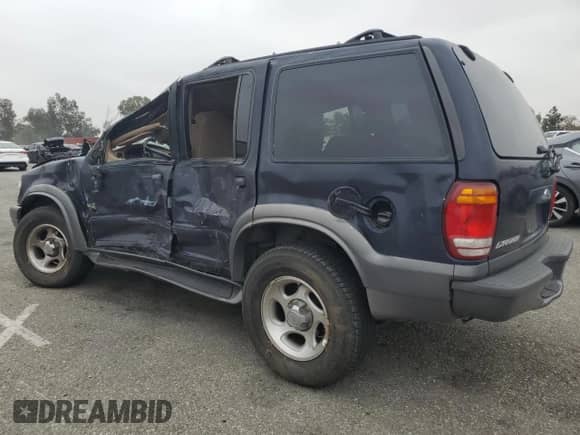 1999 Ford Explorer XLT z VIN 1FMZU34E6XZC14009, wystawiony jako Copart lot #55251525 z przebiegiem 253 681 mil mil oraz Szkoda całkowita • Salvage title. Historia ofert i sprzedaży dostępna na DreamBid. Obrazek 2.