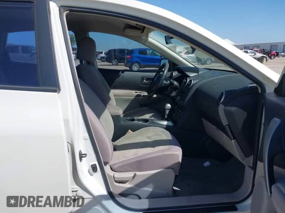 2010 Nissan Rogue SL с VIN JN8AS5MT1AW505922, выставлен на аукционе IAAI как лот 42838304 с пробегом 183 938 миль миль и . История ставок и продаж доступна на DreamBid. Изображение 5.