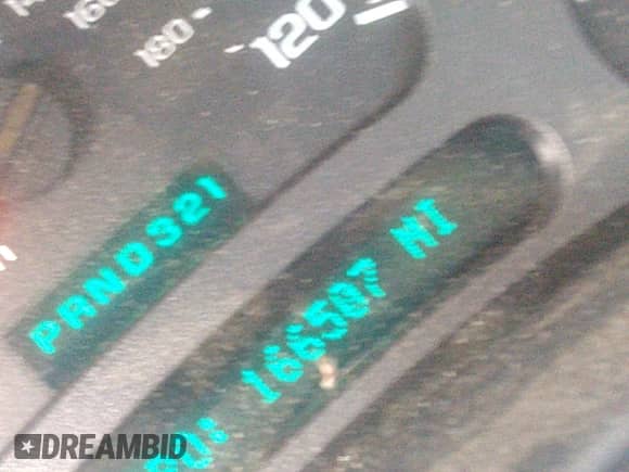 2004 Chevrolet Silverado 2500HD LS with VIN 1GCHK29U04E338229, listed as a IAAI auction lot 42258316 with 166,507 mi miles and . Bid and sale history available at DreamBid. Image 15.