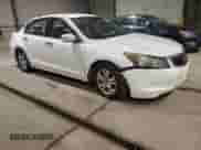 2010 Honda Accord LX-P with VIN 1HGCP2F40AA162609, listed as a Copart auction lot 89443455 with 151,125 mi miles and Clean title. Bid and sale history available at DreamBid. Image 4.