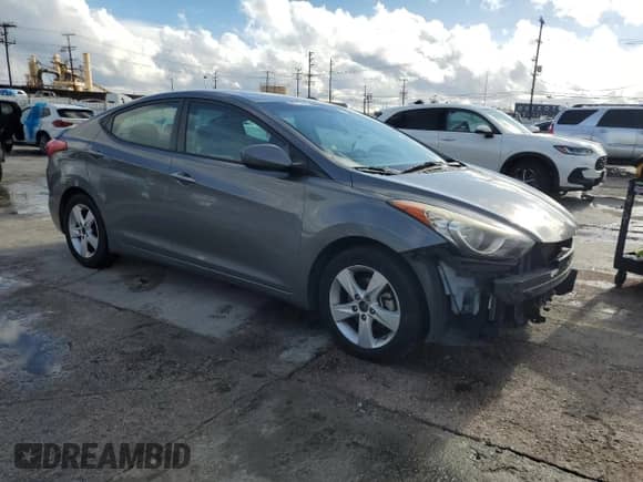 2013 Hyundai Elantra GLS z VIN 5NPDH4AE8DH274664, wystawiony jako Copart lot #86157675 z przebiegiem 103 320 mil mil oraz Szkoda całkowita • Salvage title. Historia ofert i sprzedaży dostępna na DreamBid. Obrazek 4.