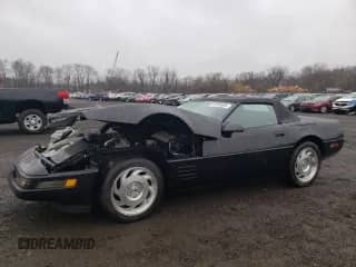1994 Chevrolet Corvette with VIN 1G1YY32P9R5121917, listed as a Copart auction lot 51899585 with 35,751 mi miles and Salvage title. Bid and sale history available at DreamBid. Image 1.