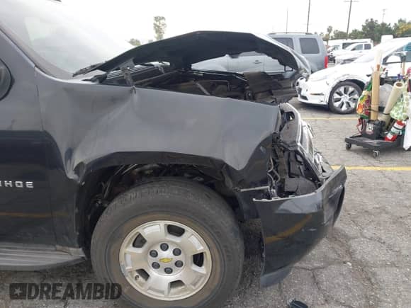 2011 Chevrolet Tahoe LS с VIN 1GNSCAE02BR364800, выставлен на аукционе IAAI как лот 43368230 с пробегом 171 865 миль миль и . История ставок и продаж доступна на DreamBid. Изображение 18.