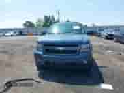 2008 Chevrolet Tahoe LTZ с VIN 1GNFC13058J101888, выставлен на аукционе IAAI как лот 42144054 с пробегом 197 992 миль миль и . История ставок и продаж доступна на DreamBid. Изображение 12.
