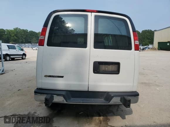 2023 Chevrolet Express Cargo с VIN 1GCWGAFP3P1127328, выставлен на аукционе Copart как лот 60725195 с пробегом Не указан миль и Чистый • Clean title. История ставок и продаж доступна на DreamBid. Изображение 6.