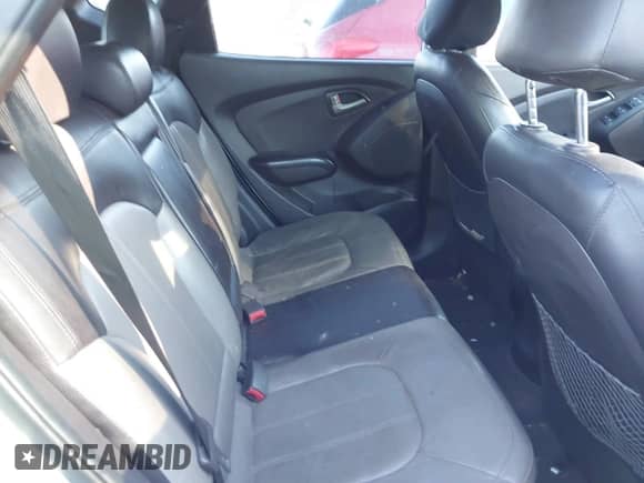 2010 Hyundai Tucson Limited с VIN KM8JU3ACXAU085941, выставлен на аукционе IAAI как лот 41838015 с пробегом 224 436 миль миль и . История ставок и продаж доступна на DreamBid. Изображение 8.
