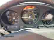 1984 Mercedes-Benz 380 SL z VIN WDBBA45A0EA010252, wystawiony jako Copart lot #85311625 z przebiegiem 75 448 mil mil oraz Szkoda całkowita • Salvage title. Historia ofert i sprzedaży dostępna na DreamBid. Obrazek 9.