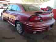2000 Pontiac Grand Am SE with VIN 1G2NE52T2YM711722, listed as a IAAI auction lot 42584718 with 122,421 mi miles and . Bid and sale history available at DreamBid. Image 3.