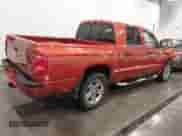 2008 Dodge Dakota SLT с VIN 1D7HW48N88S550237, выставлен на аукционе IAAI как лот 41667193 с пробегом 112 997 миль миль и . История ставок и продаж доступна на DreamBid. Изображение 4.
