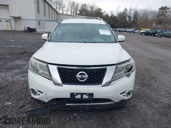 2014 Nissan Pathfinder SV Hybrid with VIN 5N1CR2MM6EC657673, listed as a IAAI auction lot 41699379 with 94,654 mi miles and . Bid and sale history available at DreamBid. Image 12.