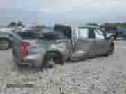 2023 Chevrolet Silverado 1500 High Country z VIN 1GCUDJEL9PZ192524, wystawiony jako Copart lot #61410475 z przebiegiem Nie podano mil oraz Nie do naprawy • Non repairable. Historia ofert i sprzedaży dostępna na DreamBid. Obrazek 3.