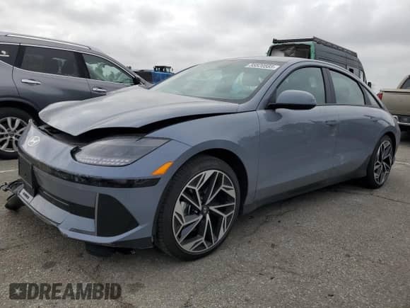 2025 Hyundai Ioniq 6 SEL с VIN KMHM34AA4SA091063, выставлен на аукционе Copart как лот 55520585 с пробегом 9 610 миль миль и Списание • Salvage title. История ставок и продаж доступна на DreamBid. Изображение 1.