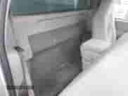 2003 Ford F-150 XL z VIN 1FTRF17283KB15604, wystawiony jako IAAI lot #43243037 z przebiegiem 284 574 mil mil oraz . Historia ofert i sprzedaży dostępna na DreamBid. Obrazek 8.