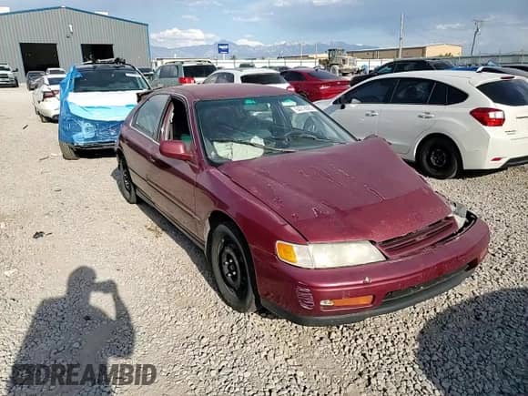 1995 Honda Accord LX with VIN 1HGCD5631SA126396, listed as a Copart auction lot 64218685 with 113,279 mi miles and Non repairable. Bid and sale history available at DreamBid. Image 14.