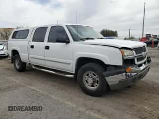 2003 Chevrolet Silverado 1500HD LS с VIN 1GCGC13U43F201993, выставлен на аукционе Copart как лот 62189765 с пробегом 102 568 миль миль и Списание • Salvage title. История ставок и продаж доступна на DreamBid. Изображение 4.
