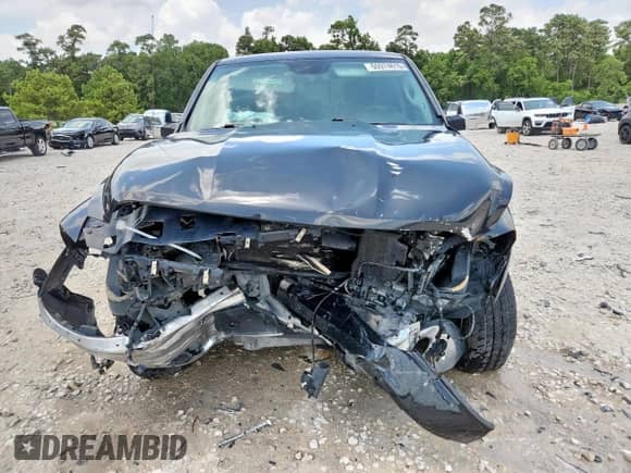 2018 Ram 1500 Laramie z VIN 1C6RR7NT8JS116469, wystawiony jako Copart lot #60974615 z przebiegiem 174 546 mil mil oraz Szkoda całkowita • Salvage title. Historia ofert i sprzedaży dostępna na DreamBid. Obrazek 5.