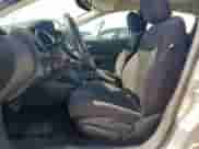 2014 Dodge Dart Aero z VIN 1C3CDFDH5ED693107, wystawiony jako Copart lot #65081645 z przebiegiem 58 086 mil mil oraz Szkoda całkowita • Salvage title. Historia ofert i sprzedaży dostępna na DreamBid. Obrazek 7.