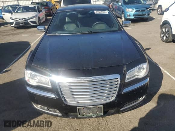 2012 Chrysler 300 Limited с VIN 2C3CCACG0CH232881, выставлен на аукционе Copart как лот 89504335 с пробегом 85 761 миль миль и Списание • Salvage title. История ставок и продаж доступна на DreamBid. Изображение 5.