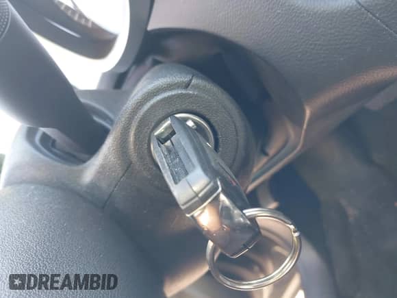 2017 Chevrolet Equinox LS with VIN 2GNFLEEK9H6188956, listed as a IAAI auction lot 43362868 with 89,934 mi miles and . Bid and sale history available at DreamBid. Image 11.