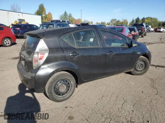 2012 Toyota Prius One z VIN JTDKDTB32C1018567, wystawiony jako Copart lot #89522695 z przebiegiem 369 097 mil mil oraz Czysty tytuł • Clean title. Historia ofert i sprzedaży dostępna na DreamBid. Obrazek 3.