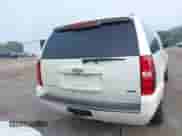 2010 Chevrolet Suburban LTZ с VIN 1GNUKKE37AR183184, выставлен на аукционе IAAI как лот 42979492 с пробегом 200 968 миль миль и . История ставок и продаж доступна на DreamBid. Изображение 16.