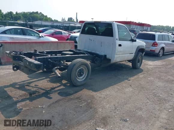 1996 Chevrolet Silverado 2500 с VIN 1GCGK24R6TE219081, выставлен на аукционе IAAI как лот 42484167 с пробегом 163 838 миль миль и . История ставок и продаж доступна на DreamBid. Изображение 4.