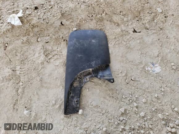 2007 Toyota Tacoma z VIN 3TMLU42N97M011152, wystawiony jako Copart lot #85270725 z przebiegiem 226 305 mil mil oraz Szkoda całkowita • Salvage title. Historia ofert i sprzedaży dostępna na DreamBid. Obrazek 12.