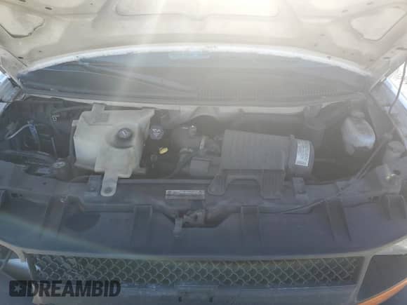 2004 Chevrolet Express Cargo с VIN 1GCGG25U341191561, выставлен на аукционе Copart как лот 43657715 с пробегом 351 423 миль миль и Списание • Salvage title. История ставок и продаж доступна на DreamBid. Изображение 12.