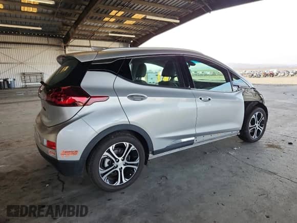 2020 Chevrolet Bolt EV Premier with VIN 1G1FZ6S0XL4126307, listed as a Copart auction lot 89676825 with 34,395 mi miles and Salvage title. Bid and sale history available at DreamBid. Image 3.