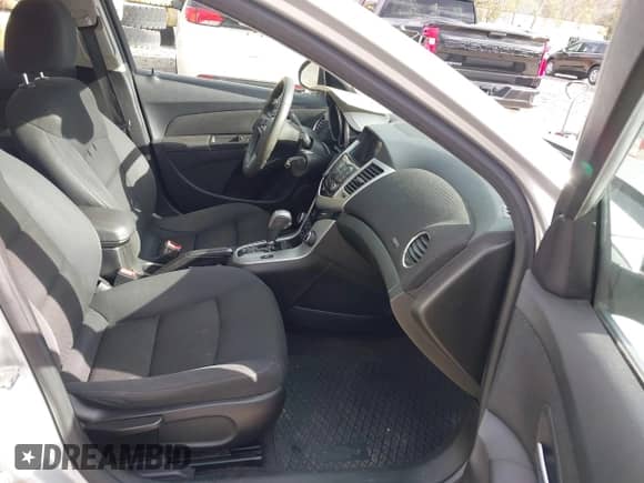 2016 Chevrolet Cruze LT с VIN 1G1PE5SB0G7199864, выставлен на аукционе IAAI как лот 43519082 с пробегом 108 947 миль миль и . История ставок и продаж доступна на DreamBid. Изображение 5.