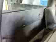 2006 Chevrolet Silverado 1500 Work Truck z VIN 1GCEC14V06E284962, wystawiony jako Copart lot #63103685 z przebiegiem 231 471 mil mil oraz Szkoda całkowita • Salvage title. Historia ofert i sprzedaży dostępna na DreamBid. Obrazek 10.