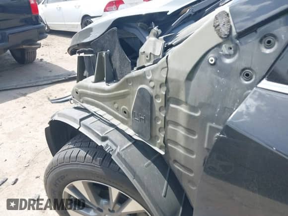 2016 Nissan Murano S with VIN 5N1AZ2MG7GN105916, listed as a IAAI auction lot 42748556 with 163,631 mi miles and . Bid and sale history available at DreamBid. Image 6.