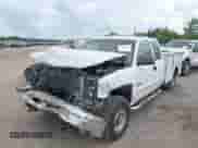 2003 Chevrolet Silverado 2500HD LS with VIN 1GCHC29113E249478, listed as a IAAI auction lot 42145187 with 580,776 mi miles and . Bid and sale history available at DreamBid. Image 2.