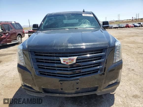 2020 Cadillac Escalade Platinum with VIN 1GYS4DKJ4LR119223, listed as a Copart auction lot 60661725 with 40,656 mi miles and Salvage title. Bid and sale history available at DreamBid. Image 5.