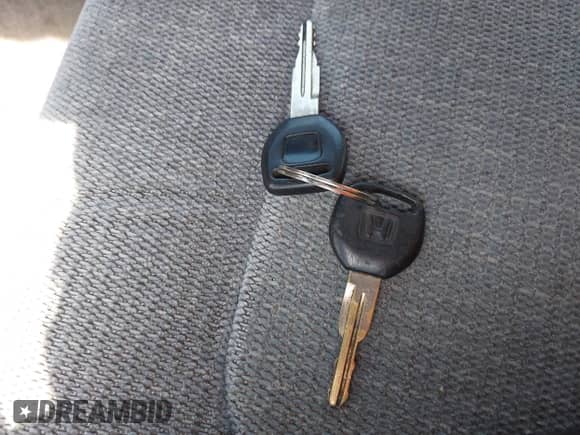 1992 Honda Accord с VIN 1HGCB7576NA232112, выставлен на аукционе IAAI как лот 41809796 с пробегом 243 721 миль миль и . История ставок и продаж доступна на DreamBid. Изображение 11.